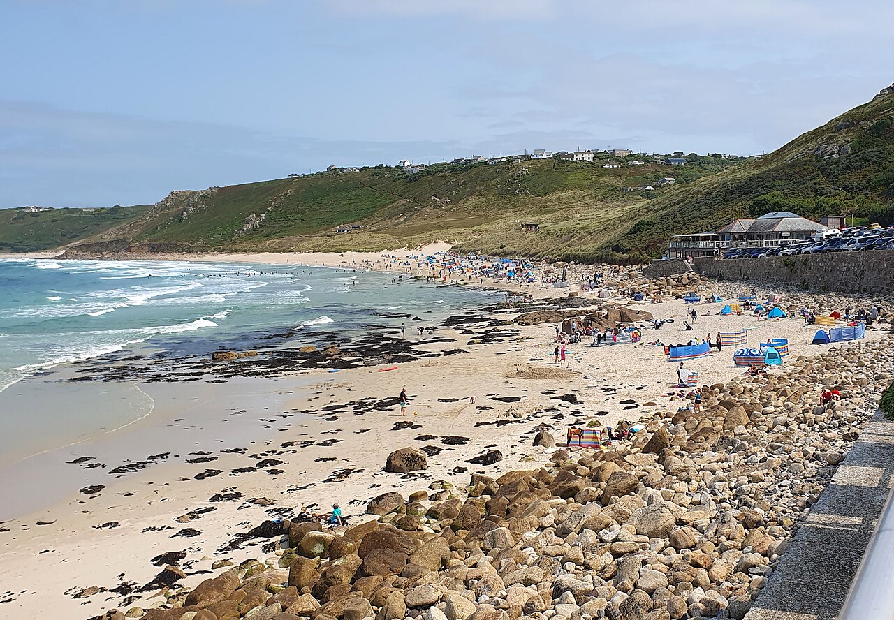 is sennen beach dog-friendly - Beach at Sennen Cove, Cornwall - August 2025